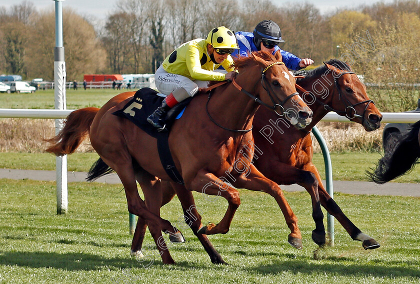 Mashhoor-0006 
 MASHHOOR (right, Richard Kingscote) beats DUBAWI SANDS (left) in The Mansionbet Bet 10 Get 20 Novice Stakes
Nottingham 7 Apr 2021 - Pic Steven Cargill / Racingfotos.com