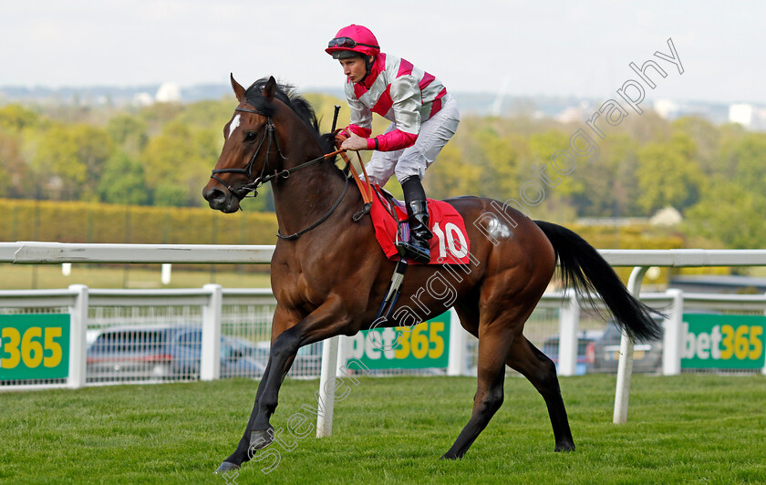 Endosser-0001 
 ENDOSSER (Ryan Moore)
Sandown 26 Apr 2024 - Pic Steven Cargill / Racingfotos.com