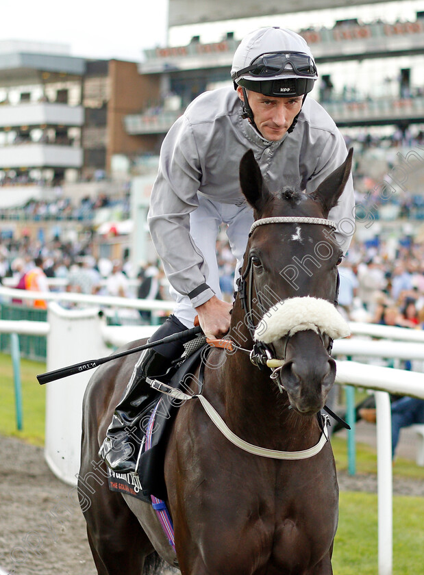 Attagirl-0001 
 ATTAGIRL (Daniel Tudhope)
Doncaster 10 Sep 2021 - Pic Steven Cargill / Racingfotos.com