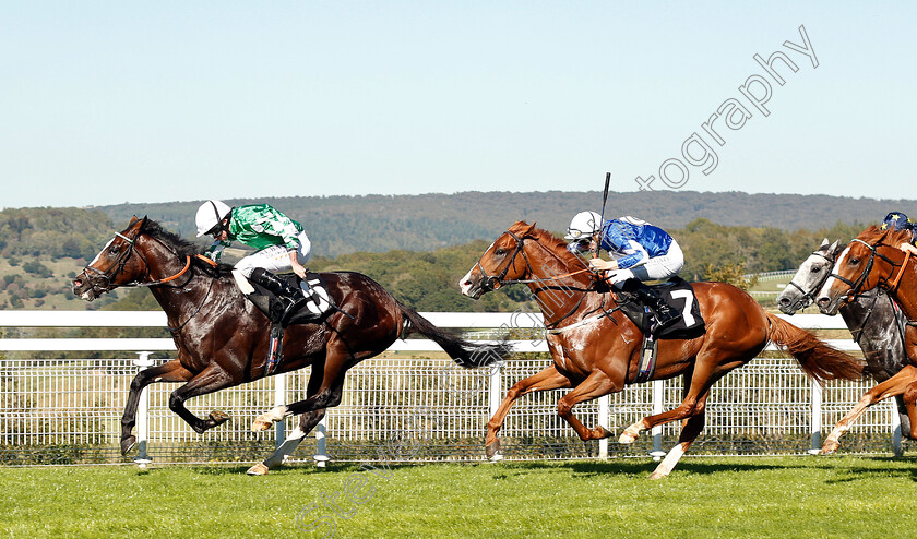 Pablo-Escobarr-0003 
 PABLO ESCOBARR (Ryan Moore) beats SLADE KING (centre) in The Heineken EBF Future Stayers Maiden Stakes
Goodwood 26 Sep 2018 - Pic Steven Cargill / Racingfotos.com