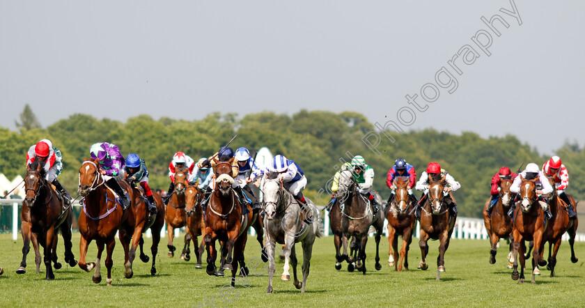 Dark-Shift-0002 
 DARK SHIFT (James McDonald) wins The Royal Hunt Cup
Royal Ascot 15 Jun 2022 - Pic Steven Cargill / Racingfotos.com