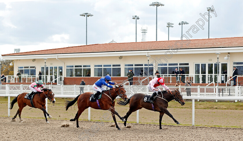 Barging-Thru-0002 
 BARGING THRU (centre, Hollie Doyle) beats TIPPY TOES (right) in The tote Placepot First Bet Of The Day EBF Resricted Novice Stakes
Chelmsford 29 Apr 2021 - Pic Steven Cargill / Racingfotos.com