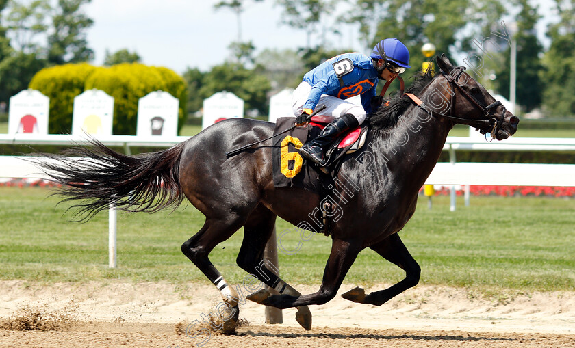 Street-Vision-0004 
 STREET VISION (David Cohen) wins Allowance Race
Belmont Park 7 Jun 2018 - Pic Steven Cargill / Racingfotos.com