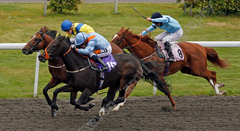 Moolazim-0002 
 MOOLAZIM (farside, Daniel Muscutt) beats VENTURA BLUES (10) in The ROA Racing Post Owners Jackpot Handicap Kempton 25 Sep 2017 - Pic Steven Cargill / Racingfotos.comdivision down the back straight in The ROA Racing Post Owners Jackpot Handicap Kempton 25 Sep 2017 - Pic Steven Cargill / Racingfotos.com