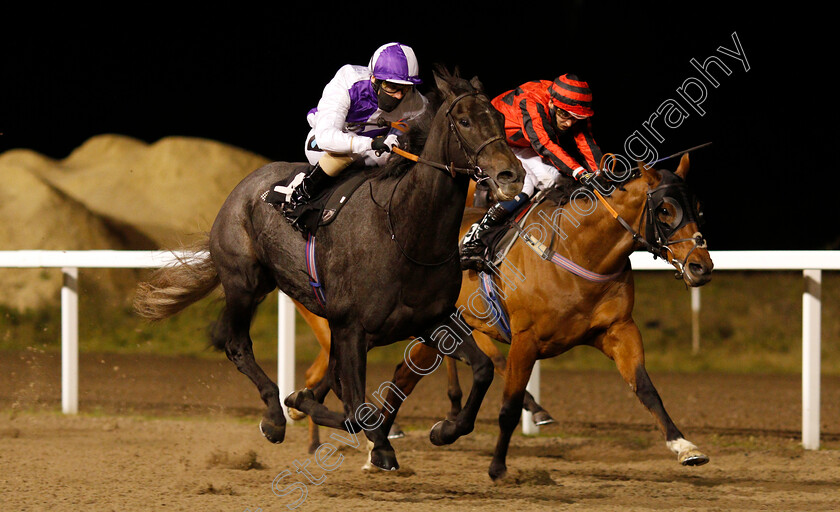 Indigo-Times-0003 
 INDIGO TIMES (Stevie Donohoe) beats SEA OF MYSTERY (right) in The tote Handicap
Chelmsford 8 Oct 2020 - Pic Steven Cargill / Racingfotos.com