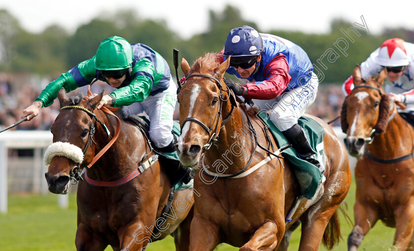 Cruyff-Turn-0005 
 CRUYFF TURN (right, David Allan) beats BRUNCH (left) in The Paddy Power Hambleton Handicap
York 12 May 2022 - Pic Steven Cargill / Racingfotos.com