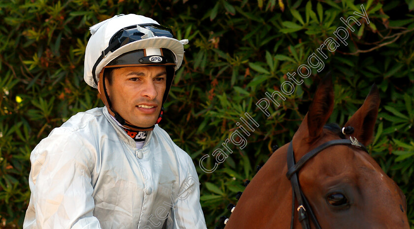 Silvestre-De-Sousa-0001 
 SILVESTRE DE SOUSA
Sandown 6 Jul 2018 - Pic Steven Cargill / Racingfotos.com