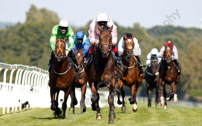 Too-Darn-Hot-0005 
 TOO DARN HOT (Frankie Dettori) wins The 188bet Solario Stakes
Sandown 1 Sep 2018 - Pic Steven Cargill / Racingfotos.com