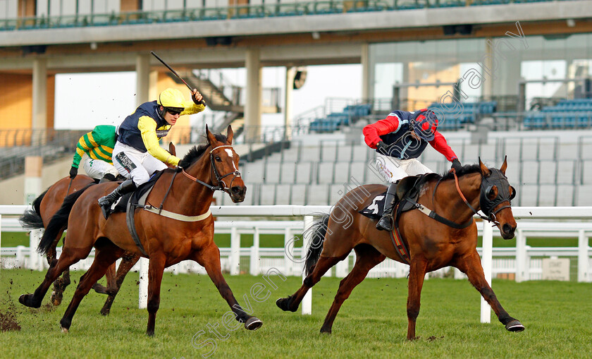 J ai-Froid-0002 
 J'AI FROID (Max Kendrick) beats FAWSLEY SPIRIT (left) in The Ascot Racecourse Supports Berkshire Vision Handicap Hurdle
Ascot 20 Feb 2021 - Pic Steven Cargill / Racingfotos.com