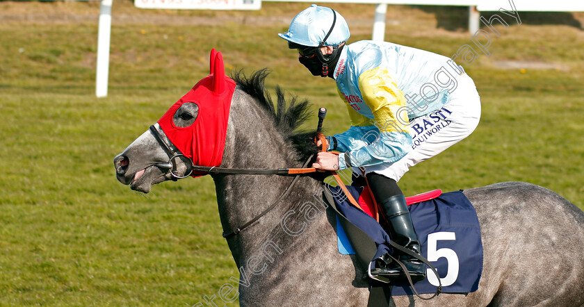 Lankaran-0001 
 LANKARAN (Jack Mitchell)
Yarmouth 20 Apr 2021 - Pic Steven Cargill / Racingfotos.com