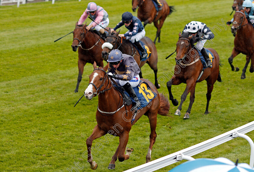 Gabrial-The-Saint-0004 
 GABRIAL THE SAINT (Paul Hanagan) wins The Eversheds Sutherland Handicap Chester 9 May 2018 - Pic Steven Cargill / Racingfotos.com