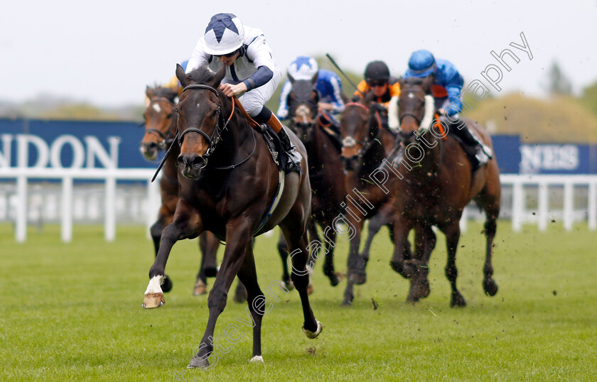 Repertoire-0004 
 REPERTOIRE (Saffie Osborne) wins The Manny Mercer Apprentice Handicap
Ascot 27 Apr 2022 - Pic Steven Cargill / Racingfotos.com