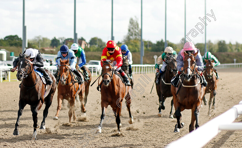 Salsoul-0001 
 SALSOUL (right, Franny Norton) beats TEMPLE BRUER (left) in The tote Placepot Your First Bet Nursery
Chelmsford 22 Aug 20 - Pic Steven Cargill / Racingfotos.com