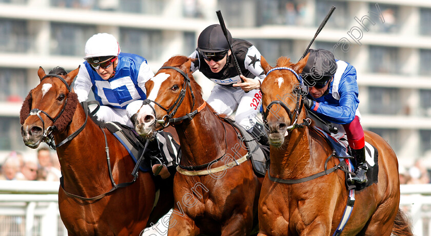 Taqdeer-0008 
 TAQDEER (right, Frankie Dettori) beats KEYSER SOZE (centre) and HUMBERT (left) in The Elite Racing Club Supporting Greatwood Spring Cup Newbury 21 Apr 2018 - Pic Steven Cargill / Racingfotos.com