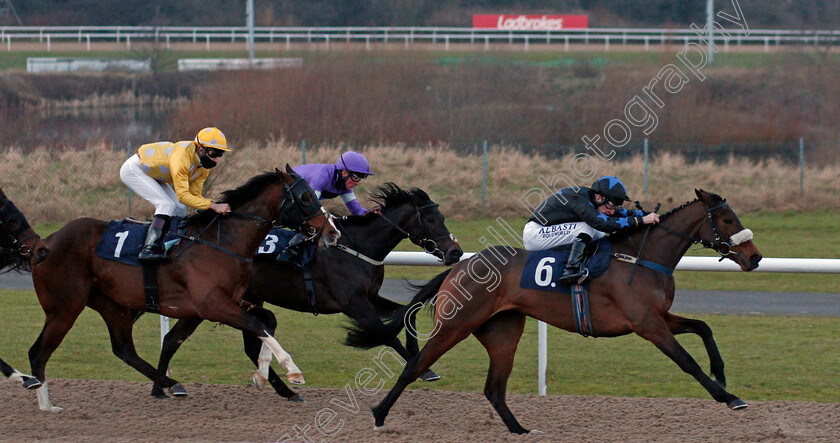 Mops-Gem-0003 
 MOPS GEM (Luke Morris) beats MUNIFICENT (left) in The Play Ladbrokes 5-A-Side On Football Claiming Stakes
Wolverhampton 1 Feb 2021 - Pic Steven Cargill / Racingfotos.com