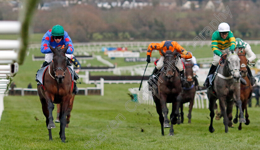 Wodhooh-0003 
 WODHOOH (Danny Gilligan) wins The Betmgm Mares Handicap Hurdle
Cheltenham 14 Dec 2024 - Pic Steven Cargill / Racingfotos.com