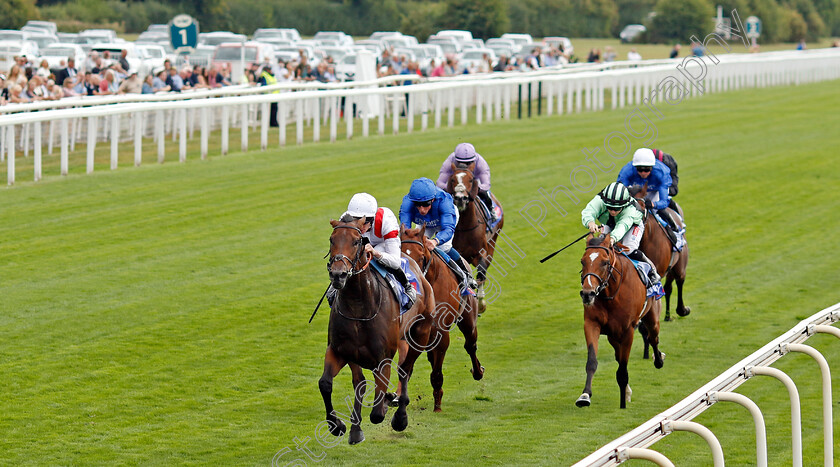 Deauville-Legend-0001 
 DEAUVILLE LEGEND (Daniel Muscutt) wins The Sky Bet Great Voltigeur Stakes
York 17 Aug 2022 - Pic Steven Cargill / Racingfotos.com