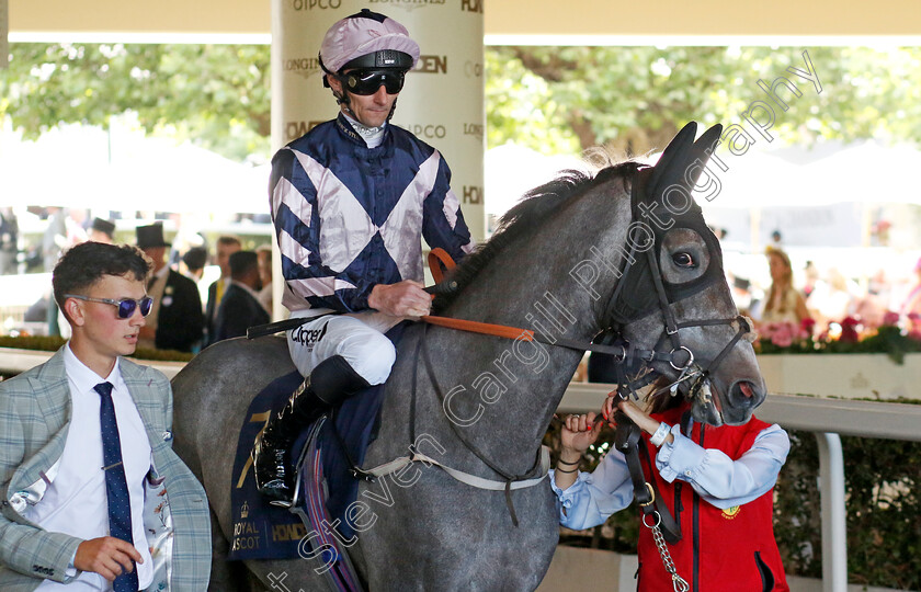 Lava-Stream-0001 
 LAVA STREAM (Daniel Tudhope)
Royal Ascot 20 Jun 2024 - Pic Steven Cargill / Racingfotos.com