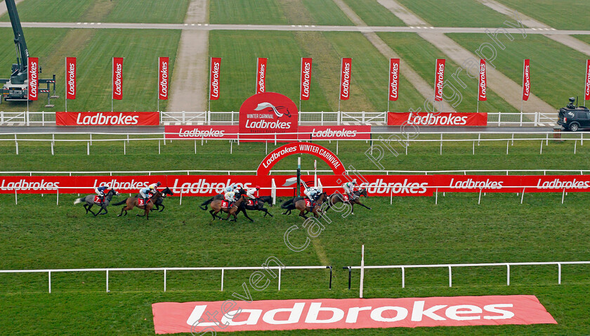 Floressa-0002Hurdle 
 FLORESSA (Jeremiah McGrath) wins The Ladbrokes Committed To Safer Gambling Intermediate Hurdle
Newbury 28 Nov 2020 - Pic Steven Cargill / Racingfotos.com