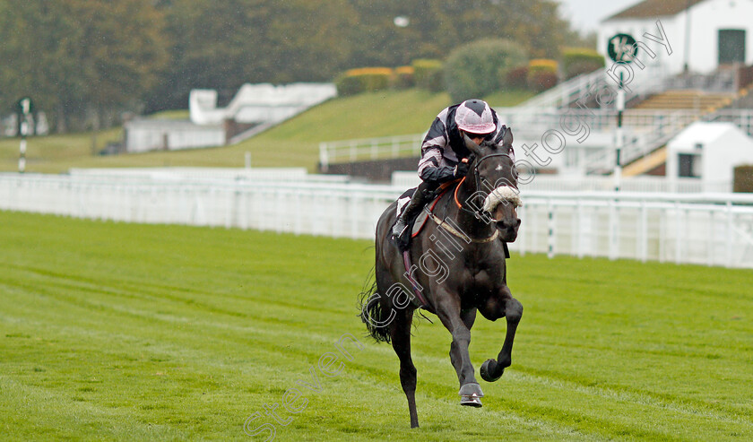 Makawee-0002 
 MAKAWEE (James Doyle) wins The Download The Tote Placepot App Fillies Handicap
Goodwood 23 Sep 2020 - pic Steven Cargill / Racingfotos.com