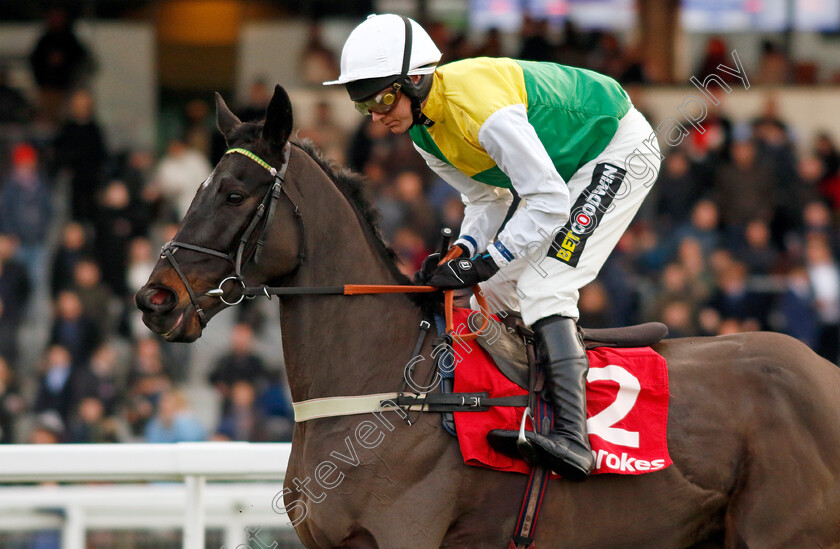 Favour-And-Fortune-0001 
 FAVOUR AND FORTUNE (Tom Cannon)
Ascot 21 Dec 2024 - Pic Steven Cargill / Racingfotos.com