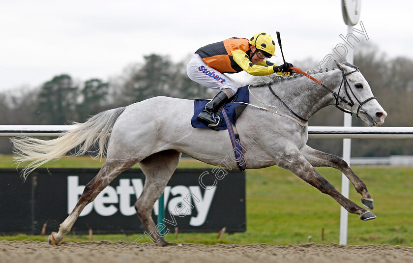 Watersmeet-0003 
 WATERSMEET (Joe Fanning) wins The Betway Conditions Stakes Lingfield 2 Feb 2018 - Pic Steven Cargill / Racingfotos.com