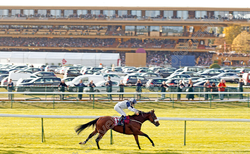 Glass-Slippers-0003 
 GLASS SLIPPERS (Tom Eaves) wins The Prix de l'Abbaye de Longchamp
Longchamp 6 Oct 2019 - Pic Steven Cargill / Racingfotos.com