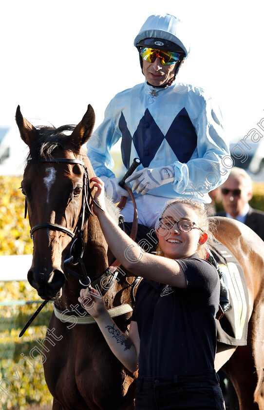 Sunday-Star-0007 
 SUNDAY STAR (Gerald Mosse) after The Blandford Bloodstock Maiden Fillies Stakes Div1
Newmarket 29 Sep 2018 - Pic Steven Cargill / Racingfotos.com