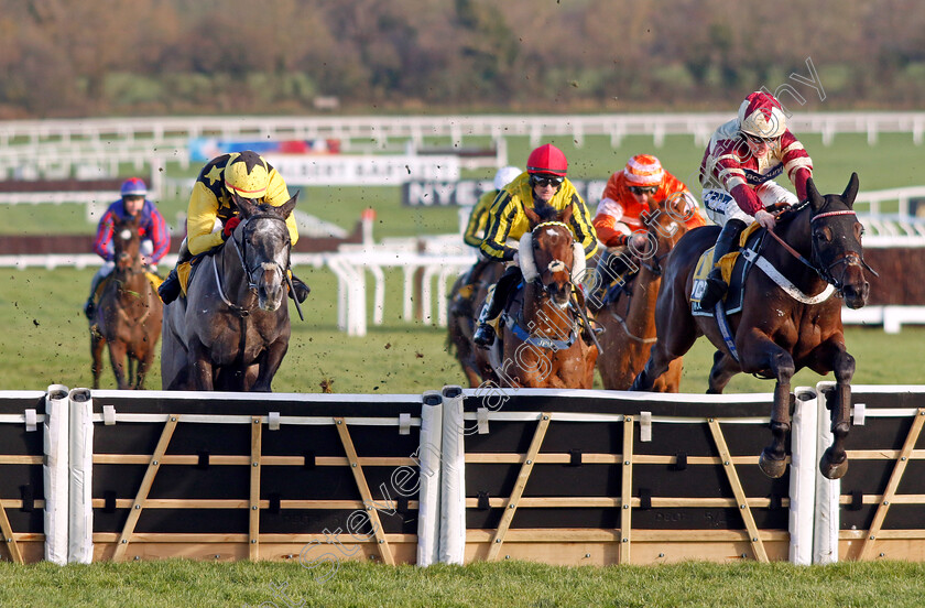 Quantock-Hills-0001 
 QUANTOCK HILLS (right, James Bowen) wins The JCB Triumph Trial Juvenile Hurdle 
Cheltenham 14 Dec 2024 - Pic Steven Cargill / Racingfotos.com