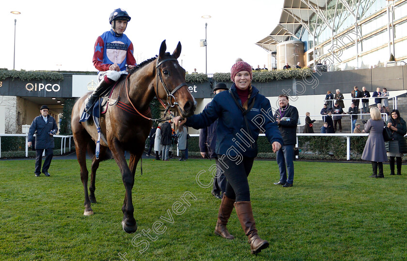 Paisley-Park-0012 
 PAISLEY PARK (Aidan Coleman) after The JLT Long Walk Hurdle
Ascot 22 Dec 2018 - Pic Steven Cargill / Racingfotos.com