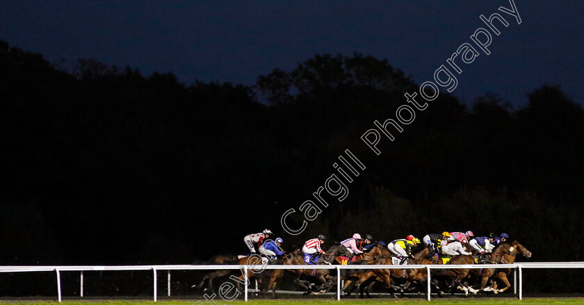 Kempton-0005 
 Racing down the back straight at Kempton
Kempton 2 Oct 2024 - Pic Steven Cargill / Racingfotos.com