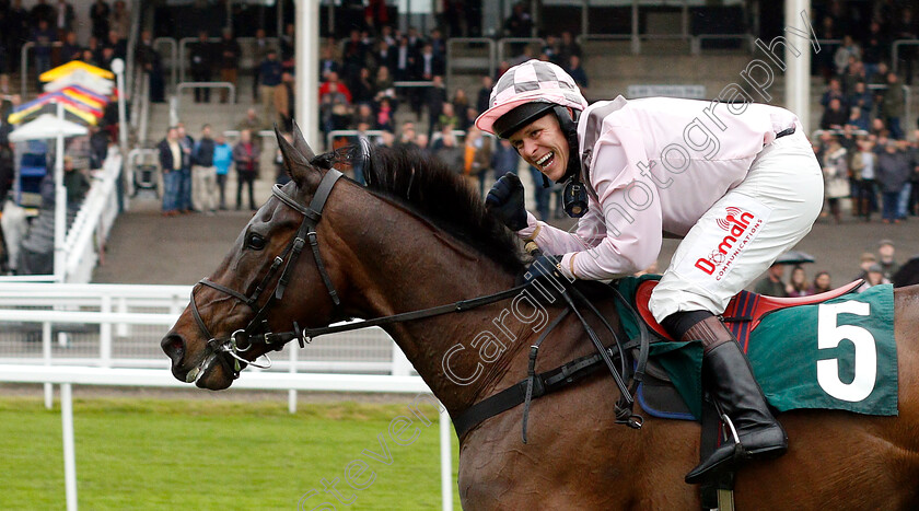 Marcle-Ridge-0013 
 MARCLE RIDGE (Sam Jukes) wins The KTDA Racing Open Hunters Chase
Cheltenham 3 May 2019 - Pic Steven Cargill / Racingfotos.com