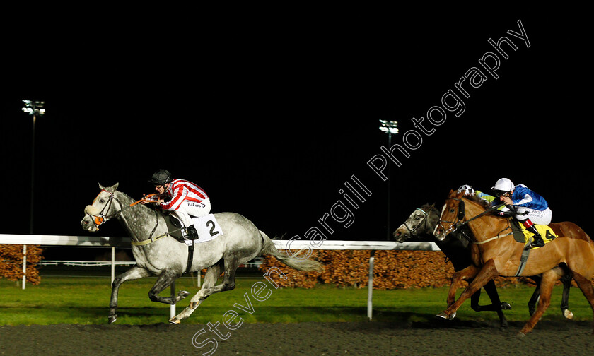 Sunblazer-0001 
 SUNBLAZER (Richard Kingscote) wins The Download The Matchbook App Handicap Kempton 13 Dec 2017 - Pic Steven Cargill / Racingfotos.com