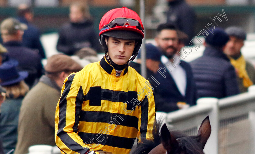 Ben-Bromley 
 BEN BROMLEY
Sandown 3 Dec 2022 - Pic Steven Cargill / Racingfotos.com