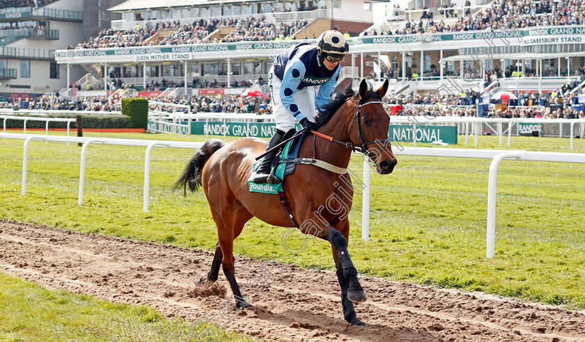 Edwardstone-0002 
 EDWARDSTONE (Tom Cannon)
Aintree 9 Apr 2022 - Pic Steven Cargill / Racingfotos.com