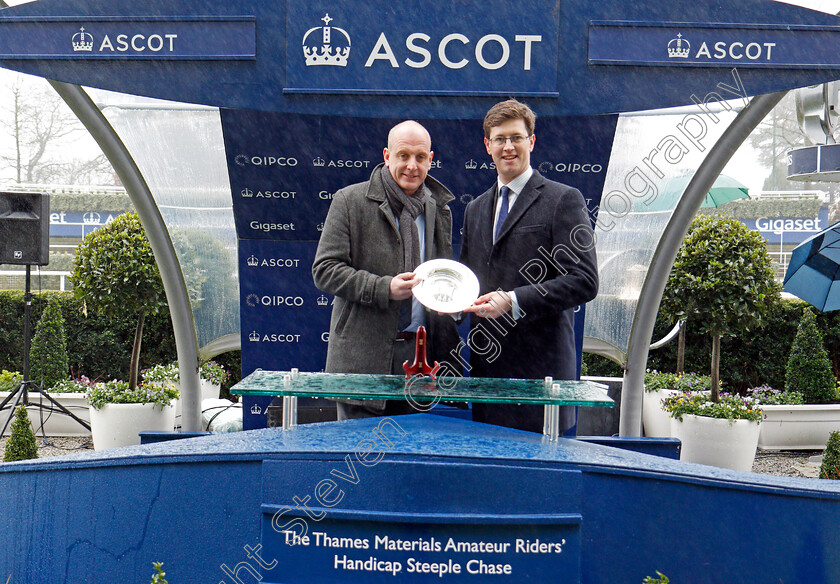 Drumcliff-0009 
 Presentation for The Thames Materials Amateur Riders Handicap Chase Ascot 20 Jan 2018 - Pic Steven Cargill / Racingfotos.com