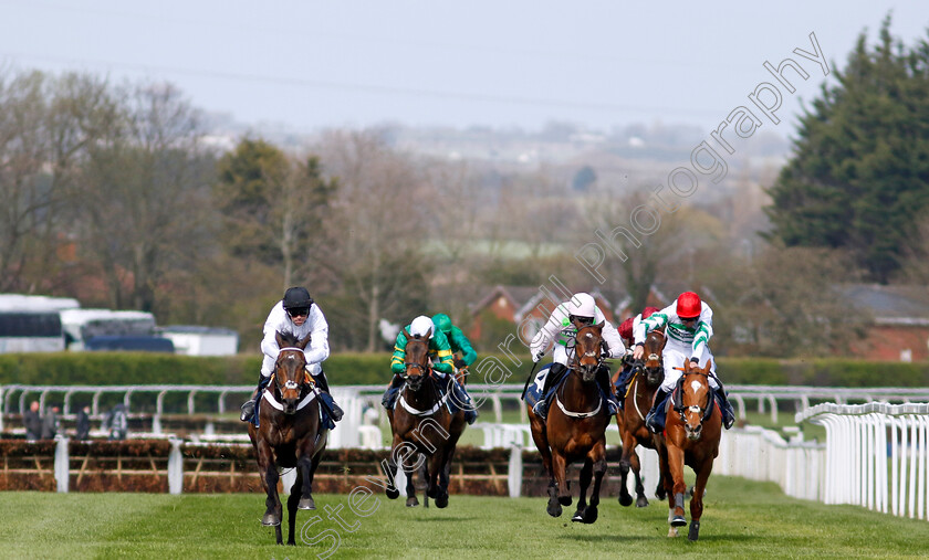 Constitution-Hill-0010 
 CONSTITUTION HILL (Nico de Boinville) wins The William Hill Aintree Hurdle
Aintree 13 Apr 2023 - Pic Steven Cargill / Racingfotos.com