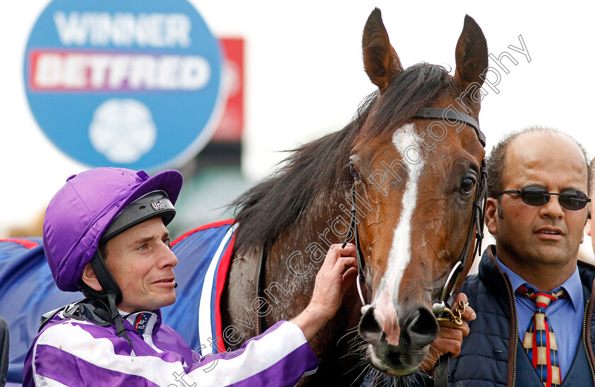 Continuous-0011 
 CONTINUOUS (Ryan Moore) winner of The Betfred St Leger Stakes
Doncaster 16 Sep 2023 - Pic Steven Cargill / Racingfotos.com