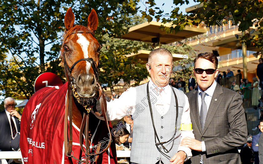 Grateful-0011 
 GRATEFUL with Aidan O'Brien and Pat Keating after The Qatar Prix de Royallieu
Longchamp 5 Oct 2024 - Pic Steven Cargill / Racingfotos.com