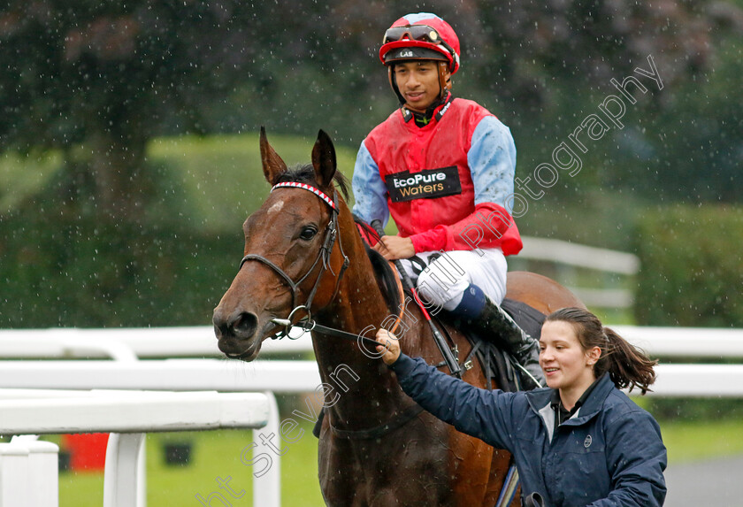 Divine-Comedy-0012 
 DIVINE COMEDY (Kaiya Fraser) winner of The Trustatrader Fully Vetted Tradespeople Fillies Handicap
Nottingham 11 Oct 2023 - Pic Steven Cargill / Racingfotos.com