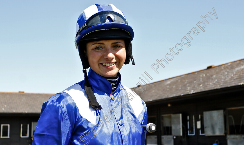 Bryony-Frost-0015 
 BRYONY FROST in the colours of Sheikh Hamdan Al Maktoum ahead of DIAR day at Newbury
Newmarket 27 Jun 2019 - Pic Steven Cargill / Racingfotos.com