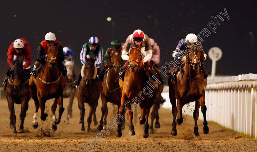 Black-Truffle-0006 
 BLACK TRUFFLE (right, Nicola Currie) beats OLAUDAH (2nd right) in The Alexandra And Sofia Baby Texo Handicap Chelmsford 21 Dec 2017 - Pic Steven Cargill / Racingfotos.com