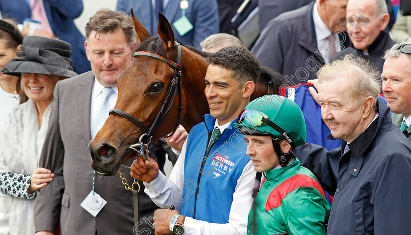 Ezeliya-0024 
 EZELIYA (Chris Hayes) with Dermot Weld after The Betfred Oaks
Epsom 31 May 2024 - pic Steven Cargill / Racingfotos.com