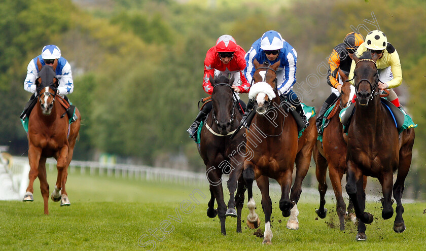 Beat-The-Bank-0006 
 BEAT THE BANK (centre, Silvestre De Sousa) beats SHARJA BRIDGE (right) in The bet365 Mile
Sandown 26 Apr 2019 - Pic Steven Cargill / Racingfotos.com