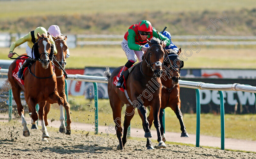 Diligent-Harry-0005 
 DILIGENT HARRY (Adam Kirby) beats ZAMAANI (left) in The Ladbrokes 3 Year Old All-Weather Championships Conditions Stakes
Lingfield 2 Apr 2021 - Pic Steven Cargill / Racingfotos.com