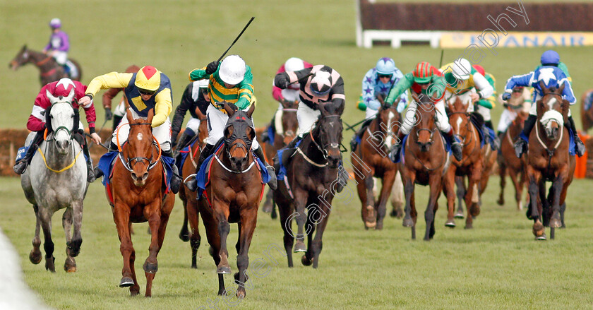 Sire-Du-Berlais-0005 
 SIRE DU BERLAIS (right, Barry Geraghty) beats THE STORYTELLER (left) in The Pertemps Network Final Handicap Hurdle
Cheltenham 12 Mar 2020 - Pic Steven Cargill / Racingfotos.com