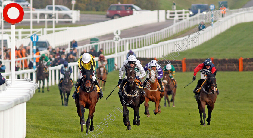 Allmankind-0003 
 ALLMANKIND (left, Harry Skelton) wins The JCB Triumph Trial Juvenile Hurdle
Cheltenham 16 Nov 2019 - Pic Steven Cargill / Racingfotos.com