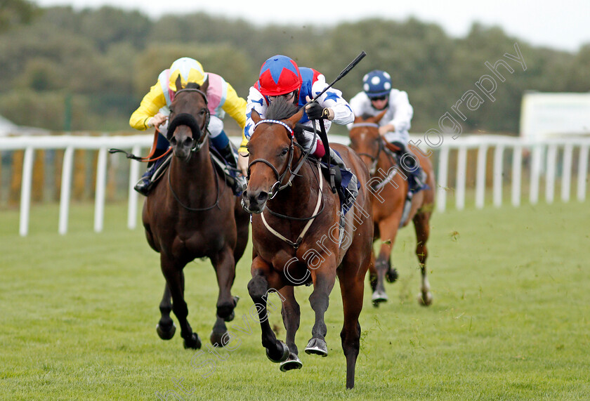 Coco-Bear-0002 
 COCO BEAR (Oisin Murphy) wins The Sky Sports Racing HD Virgin 535 Nursery
Yarmouth 25 Aug 2020 - Pic Steven Cargill / Racingfotos.com