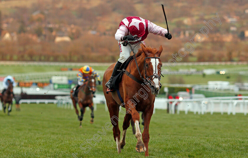 Momella-0005 
 MOMELLA (Harry Skelton) wins The OLBG Mares Handicap Hurdle Cheltenham 16 Dec 2017 - Pic Steven Cargill / Racingfotos.com