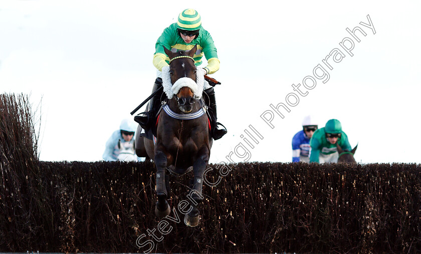 Rayvin-Black-0001 
 RAYVIN BLACK (Thomas Garner)
Ascot 22 Dec 2018 - Pic Steven Cargill / Racingfotos.com